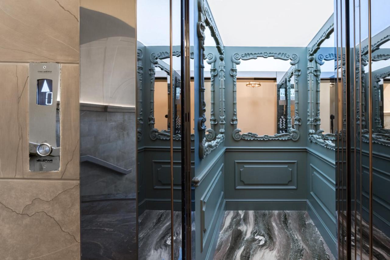 Apartments Florence - Palazzo Signoria Luxury Apartments 10- Giuditta Luaran gambar